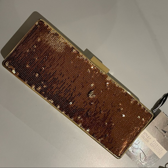 Volum Reversible GoldBronze Sequins Clutch - Picture 11 of 13